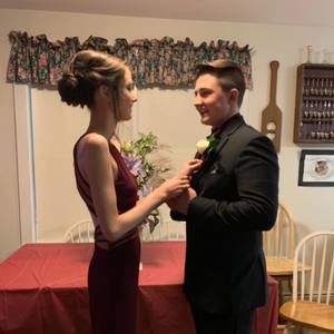 Meet your Posher, Hannah